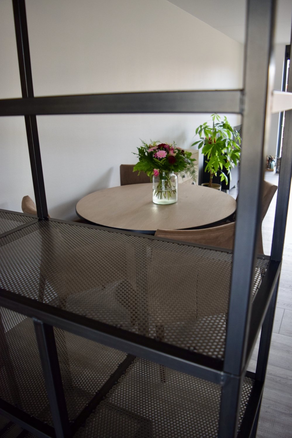 Roomdivider - Kasten-stalen-kast-mandy-tuls-meubel-design-7