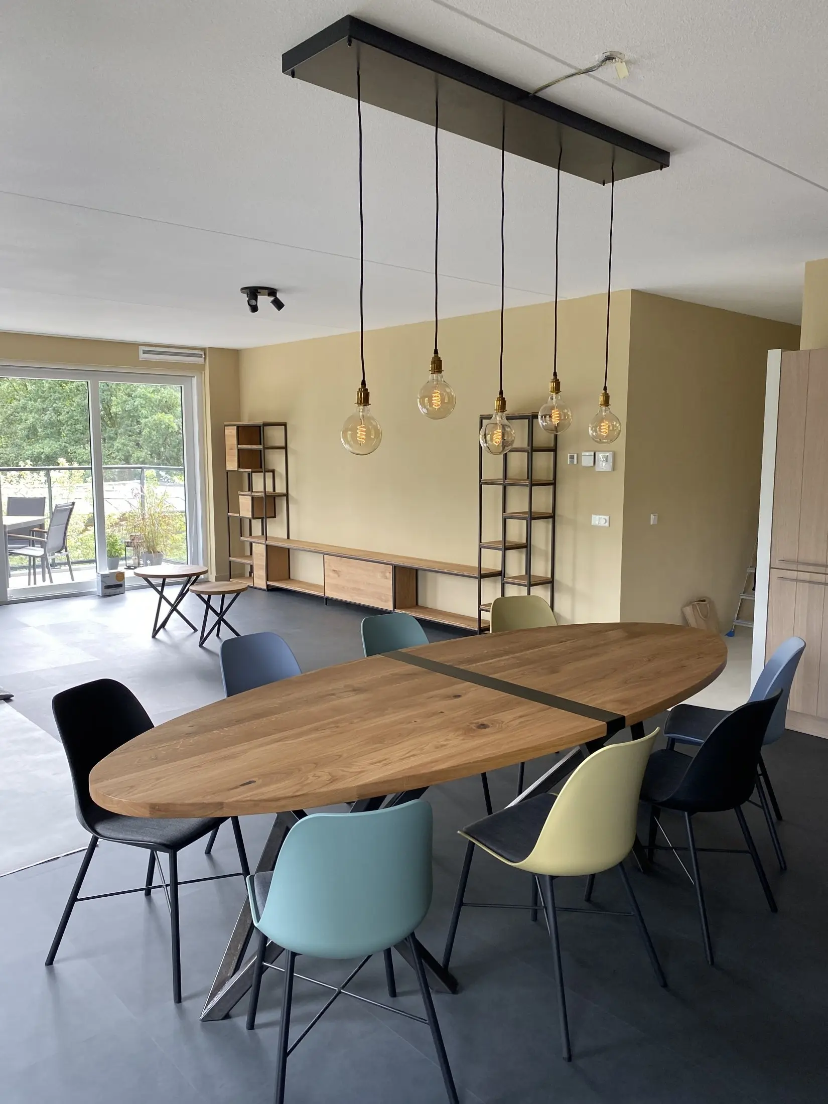 Ovale tafels - tuls-meubel-design-ovale-tafel-jacques-6