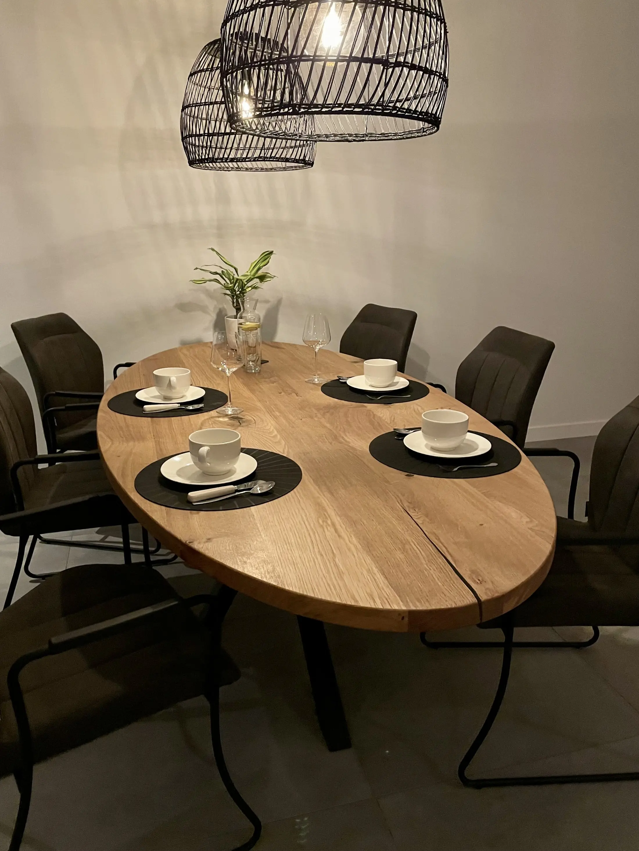 Ovale tafels - tuls-meubel-design-ovale-tafel-tamara-1