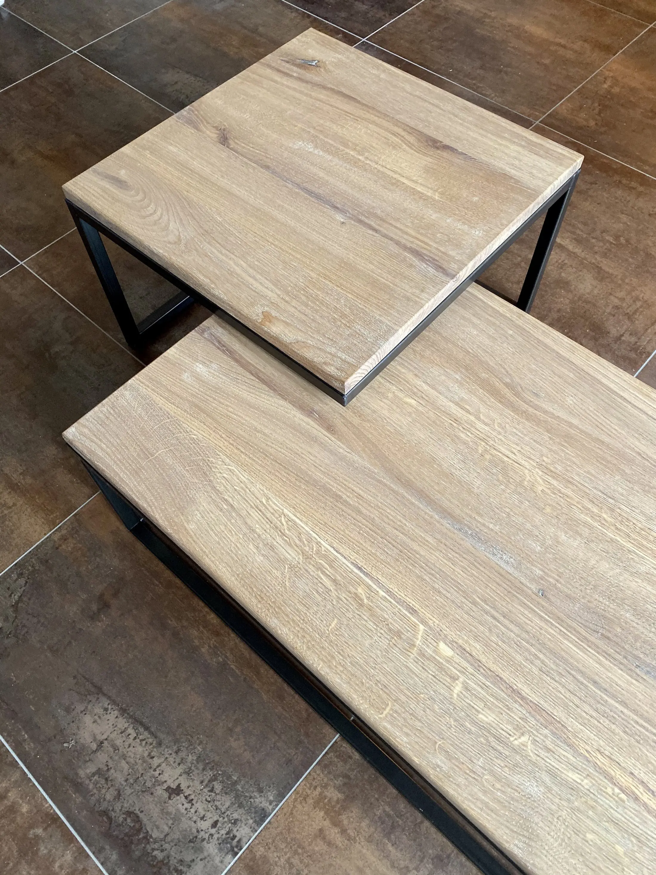 tuls-meubel-design-salon-tafel-rina-7